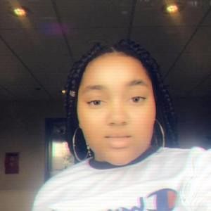 Meet your Posher, Kiera